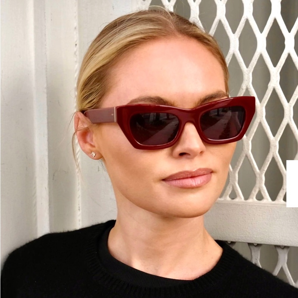 NWB Apercu Claire Rose Sunglasses In Paris.